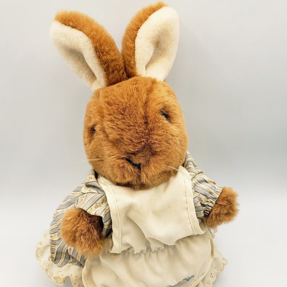 Beatrix Potter Petter Rabbit Eden Toys Frederick Warne Bunny- Apron not included